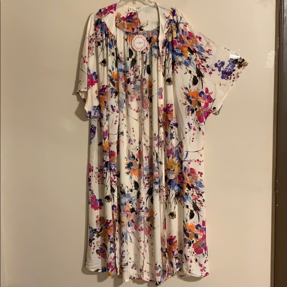 New umgee floral kimono - Picture 4 of 7